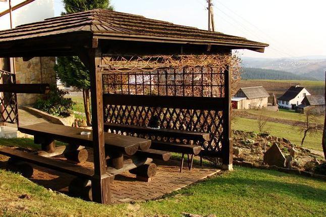 Kwatera Pod Lasem อิสเตบนา ภายนอก รูปภาพ
